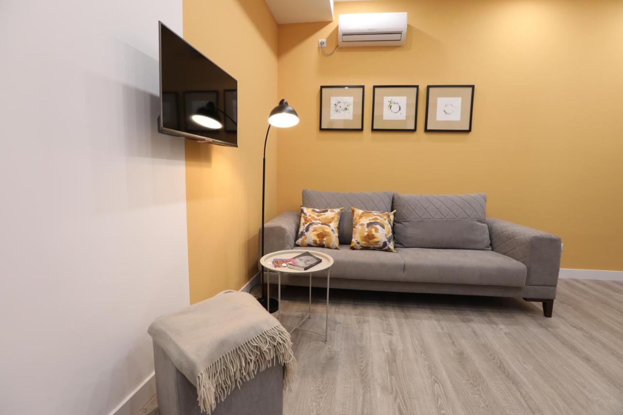 Hotelise I Blue-Poppy Apartment Yerevan Exterior foto