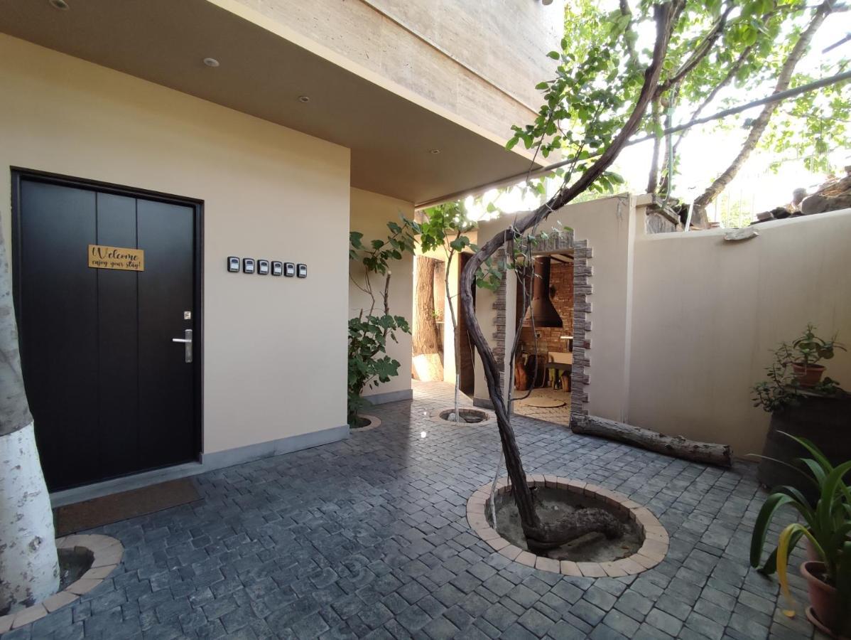 Hotelise I Blue-Poppy Apartment Yerevan Exterior foto