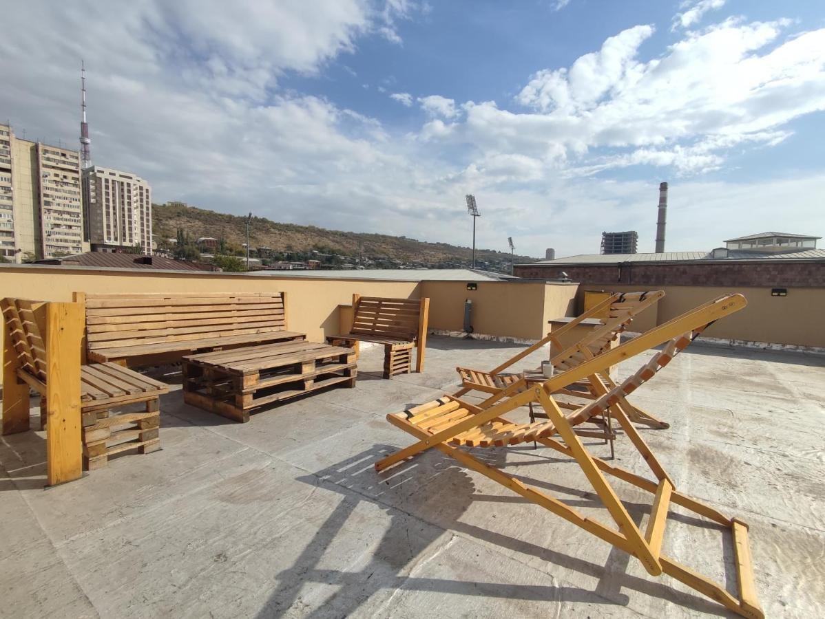 Hotelise I Blue-Poppy Apartment Yerevan Exterior foto